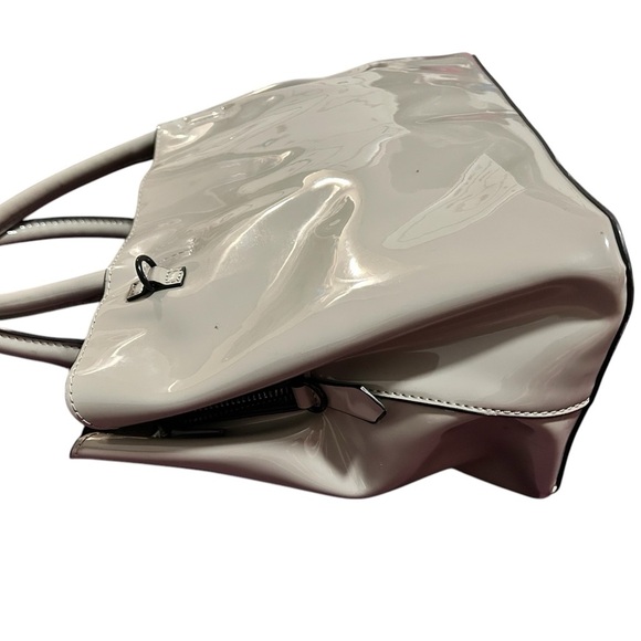 Elegant STEVE MADDEN Gray Handbag - Picture 8 of 8